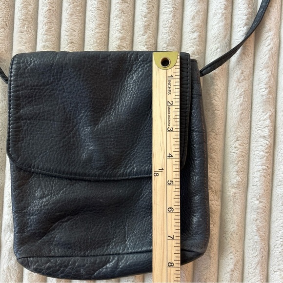 Libaire USA Made Vintage Pebble Black Leather Crossbody Bag Small - Picture 4 of 11